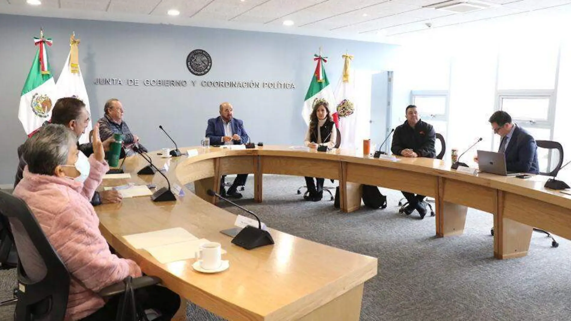 COADYUVAREMOS PARA MEJORAR EL TRABAJO DE LOS MUNICIPIOS Y ACCEDAN A RECURSOS ESTATALES